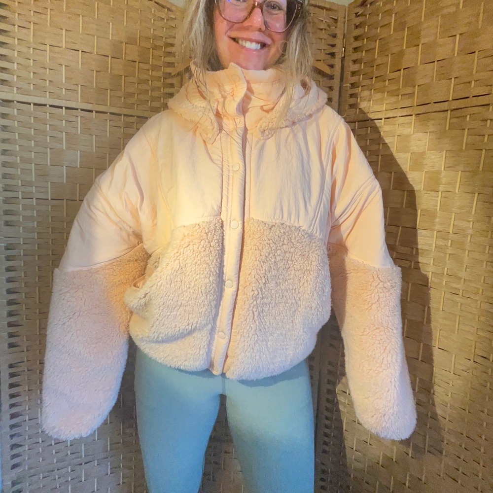Free People Adventure Awaits Puffy Teddy - Picture 10 of 16